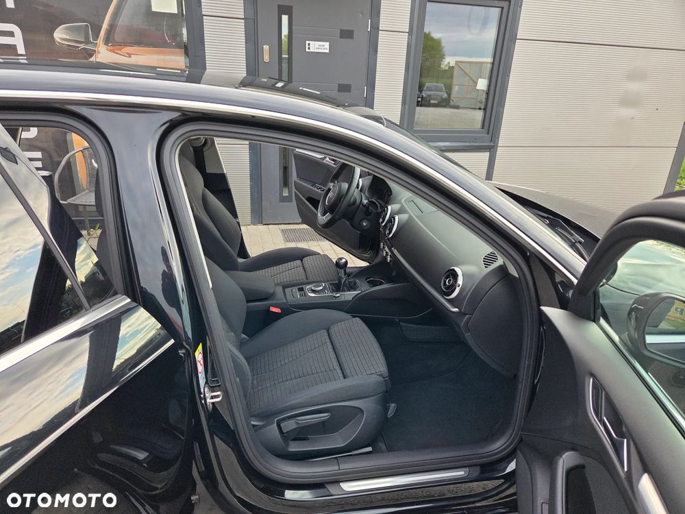 Audi A3 Sportback 1.4 TFSI Attraction - 12