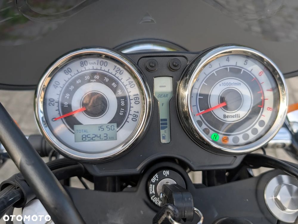 Benelli IMPERIALE 400 - 27
