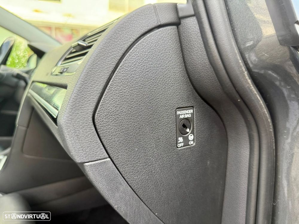 VW Golf 1.6 TDI Highline - 7
