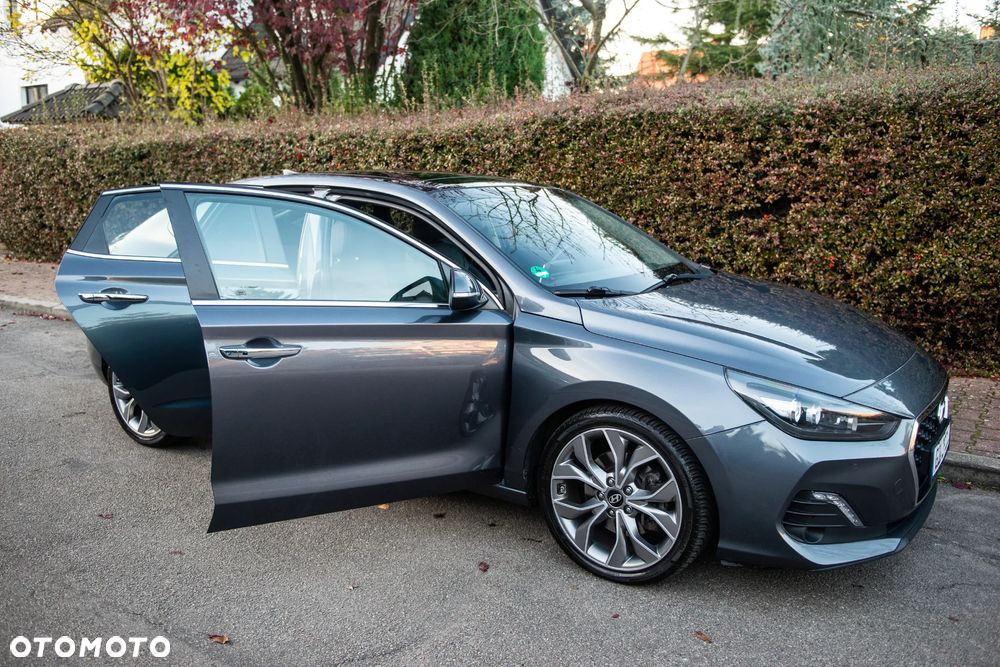 Hyundai i30 1.4 T-GDI DCT Fastback Premium - 7