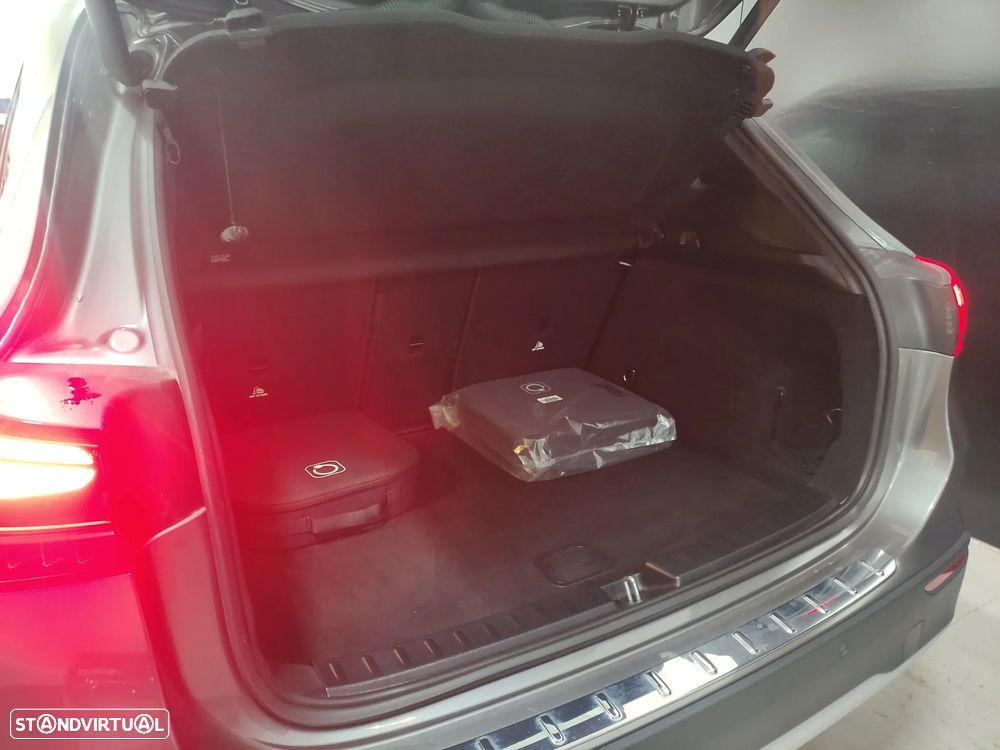 Mercedes-Benz GLA 250 - 6