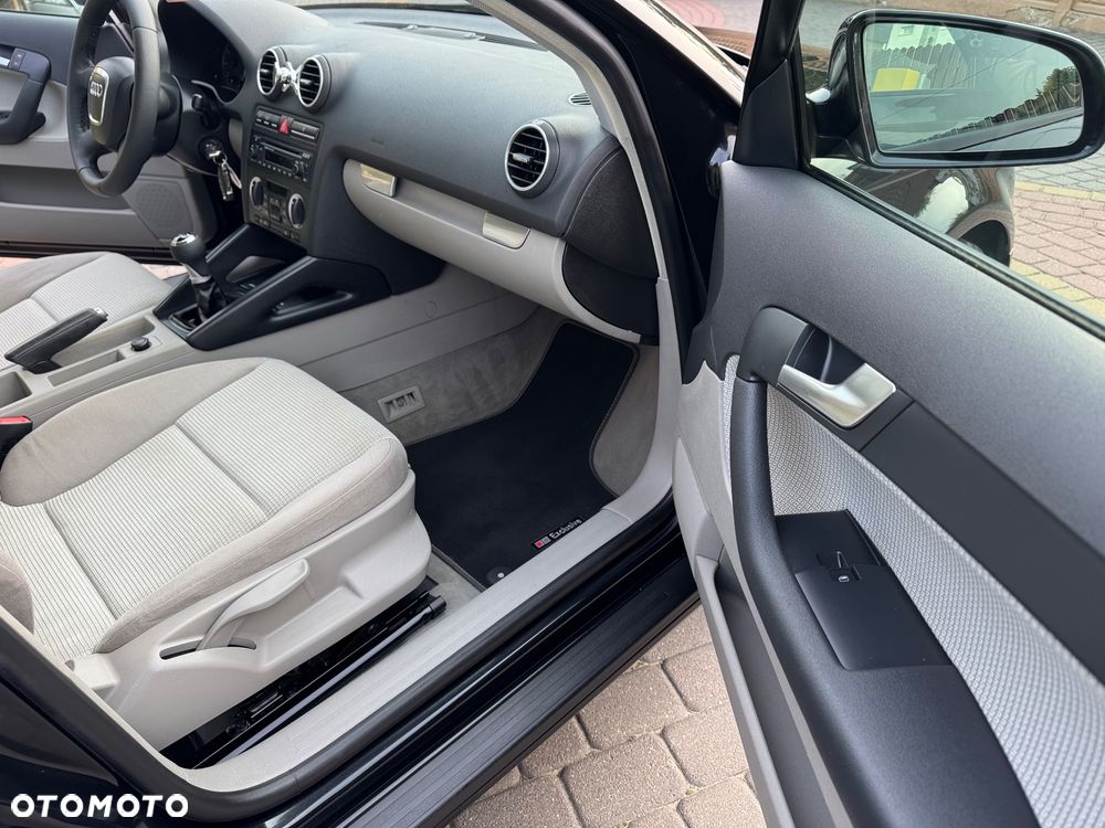 Audi A3 Sportback 1.6 Prime Line - 14