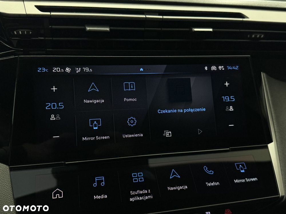 Peugeot 408 - 29
