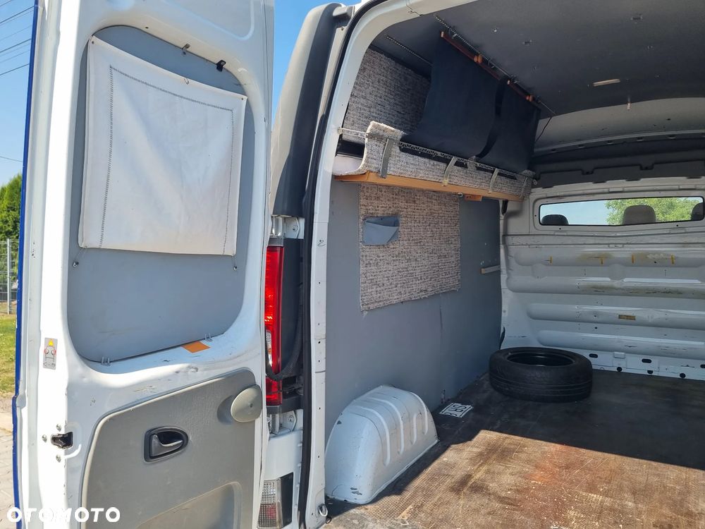 Renault Trafic Primastar Vivaro L2H2 - 15