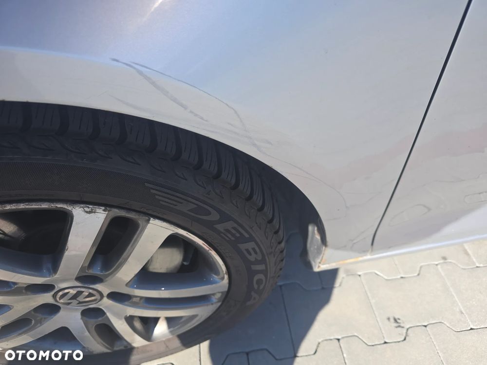 Volkswagen Golf 2.0 TDI Comfortline - 11
