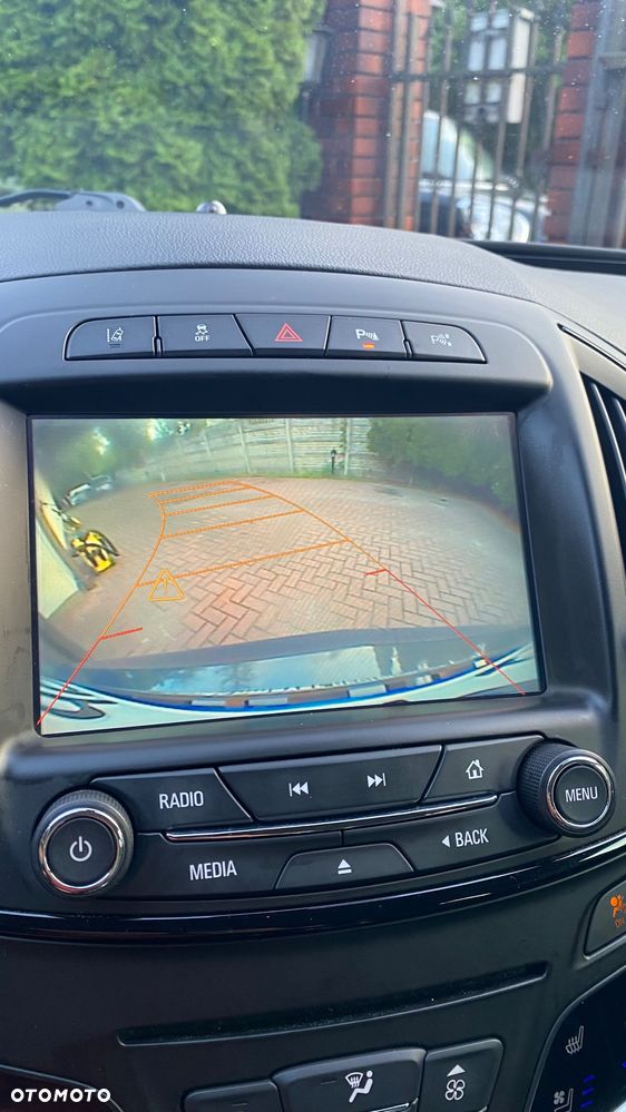 Opel Insignia 2.0 CDTI automatik Business Edition - 25