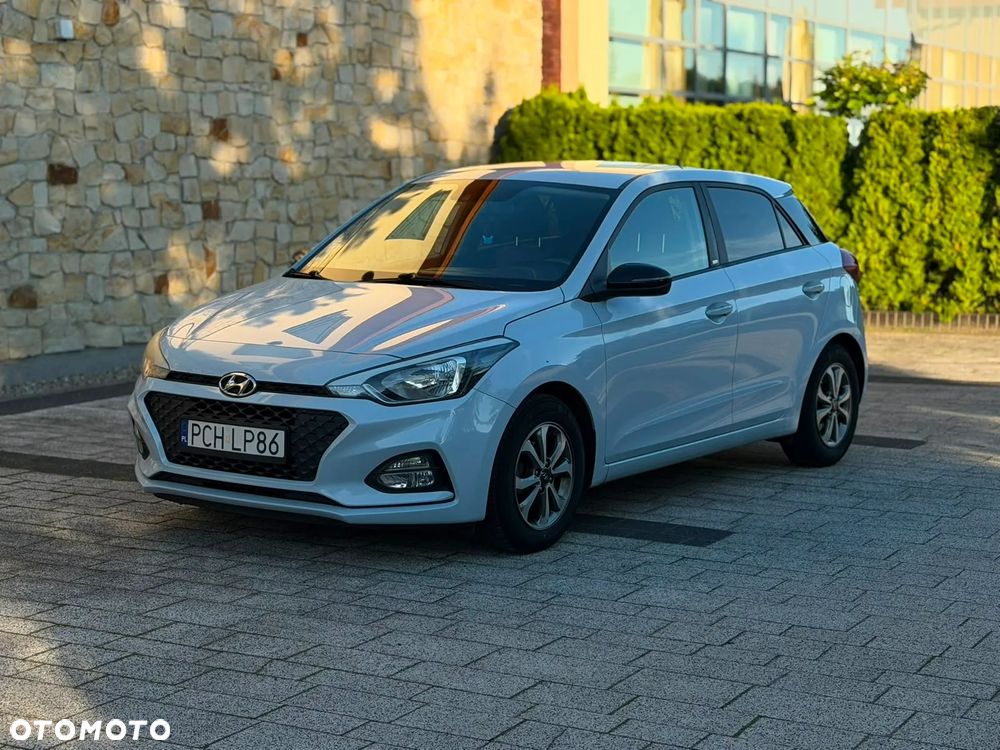 Hyundai i20 1.2 Trend - 13