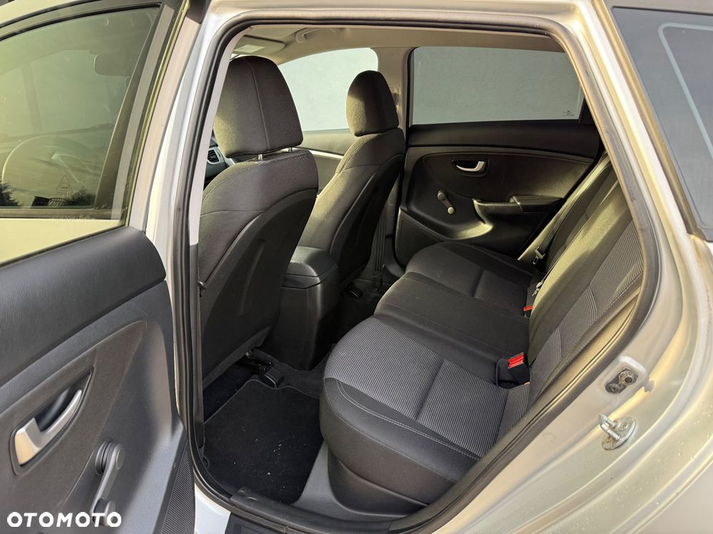 Hyundai i30 1.6 CRDi Comfort - 7