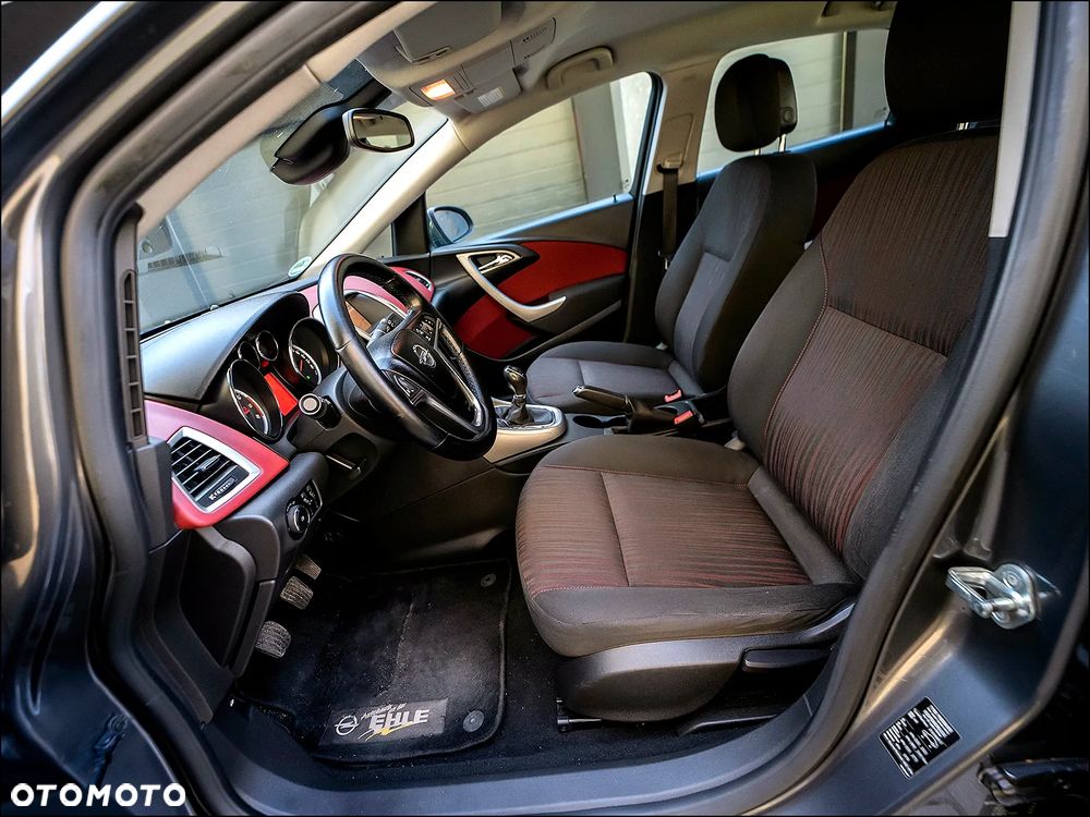 Opel Astra - 17