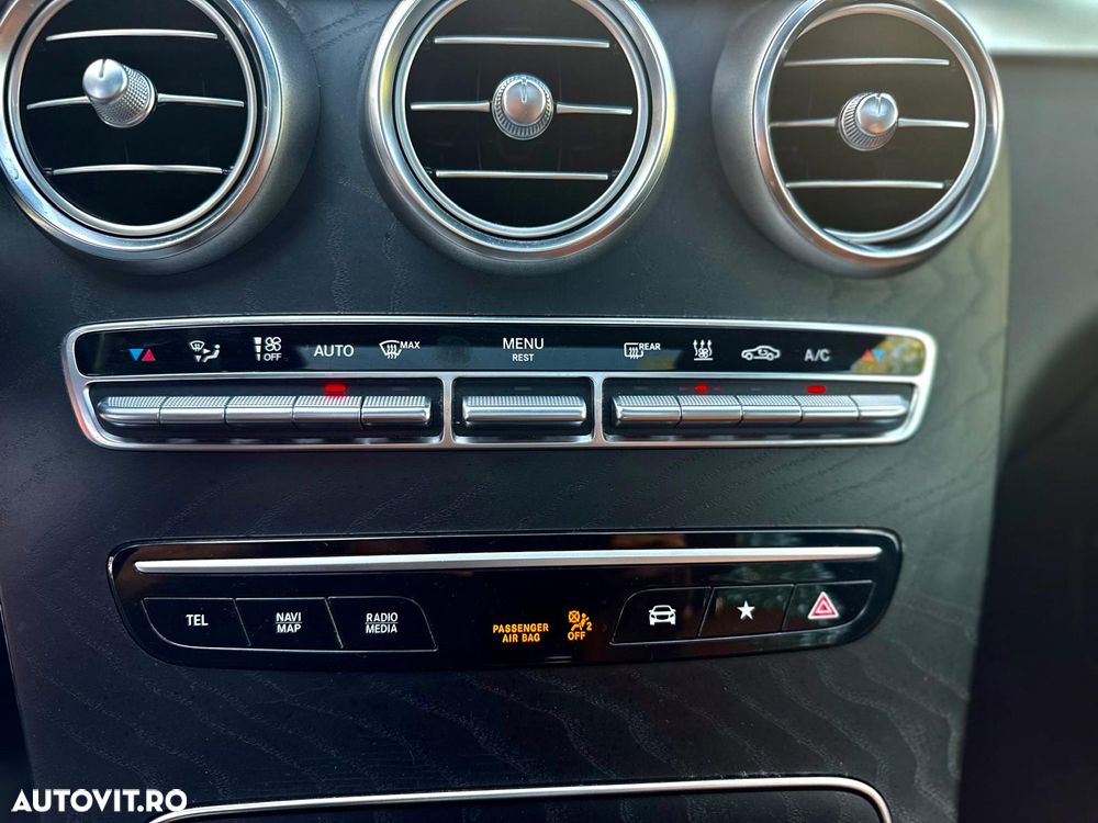 Mercedes-Benz GLC Coupe 220 d 4Matic 9G-TRONIC AMG Line - 34