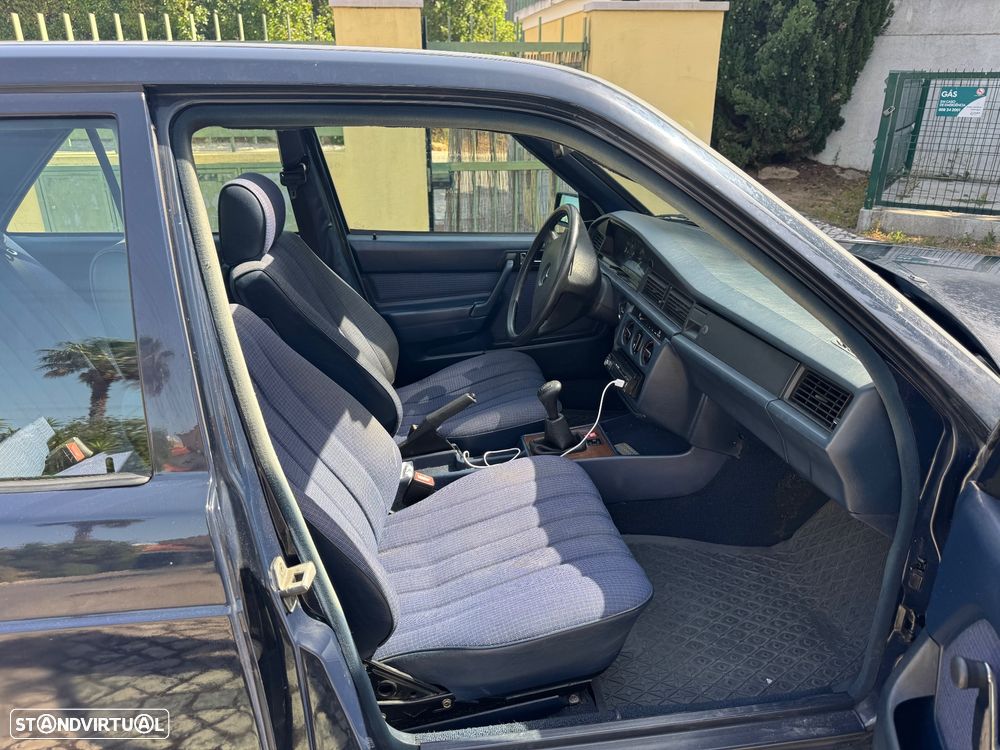 Mercedes-Benz A 190 - 9