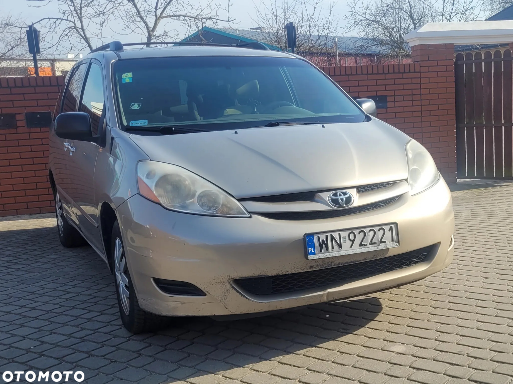 Toyota Sienna 3.5 V6 - 4