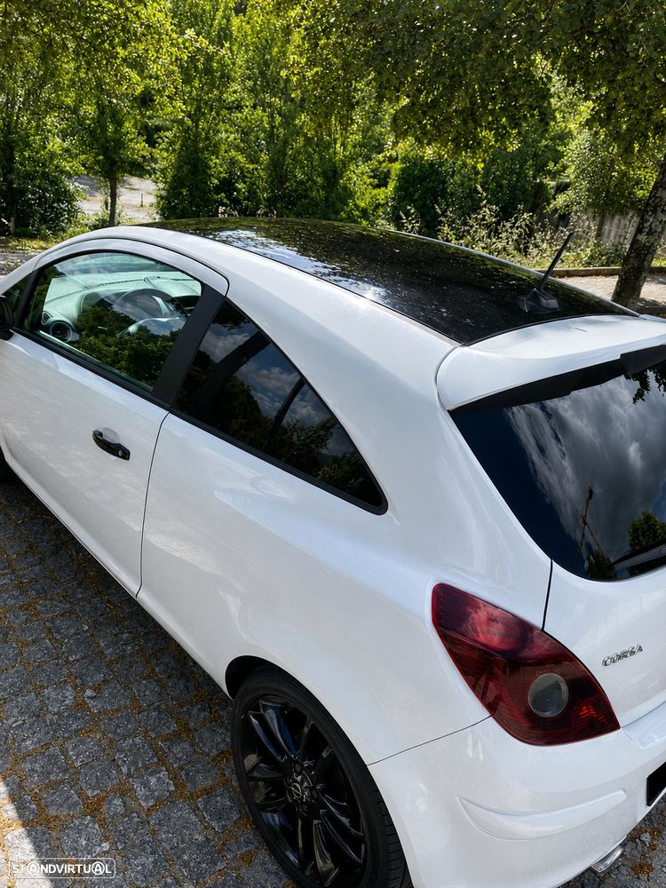 Opel Corsa 1.2 Black Edition - 5