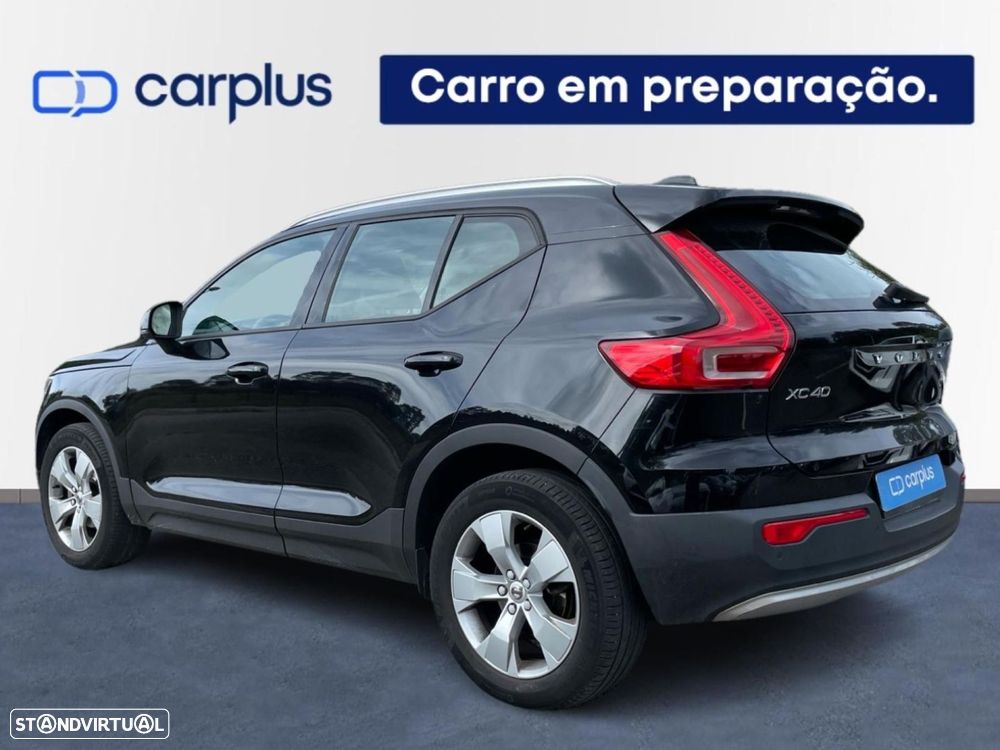 Volvo XC 40 1.5 T3 Momentum - 2