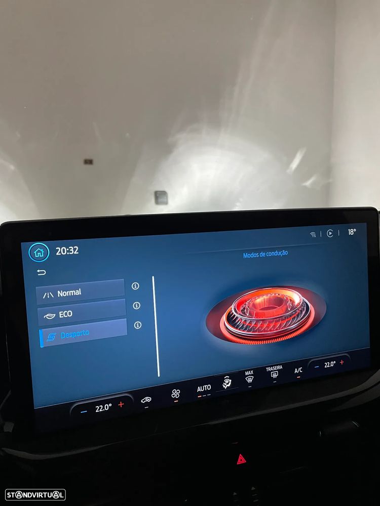 Ford Focus 1.0 EcoBoost MHEV ST-Line - 13