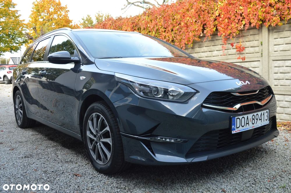 Kia Ceed 1.5 T-GDI Business Line Plus DCT - 11