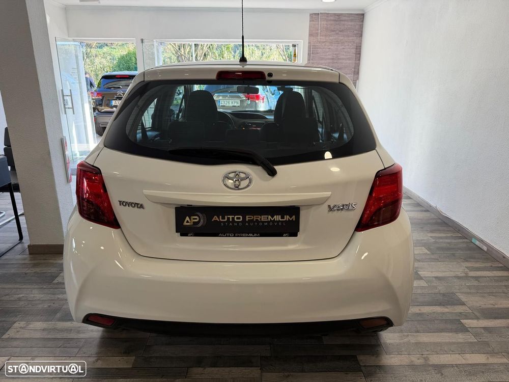 Toyota Yaris 1.0 VVT-i Comfort +PS Style+P.Techno - 7