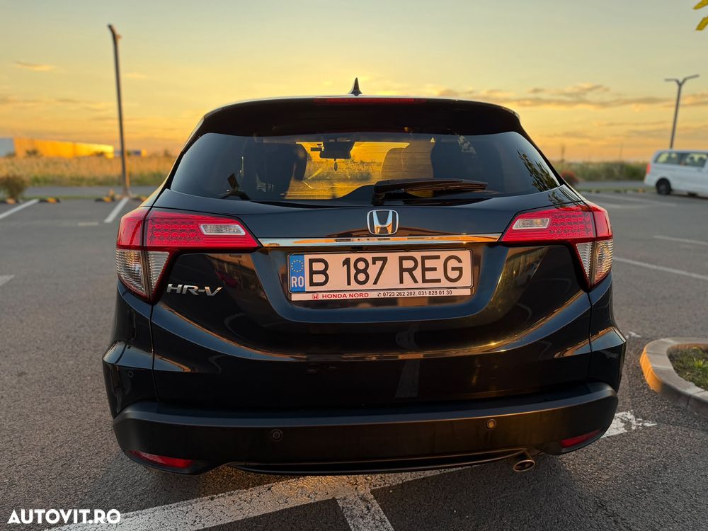 Honda HR-V 1.5 i-VTEC 4x2 CVT Elegance - 5