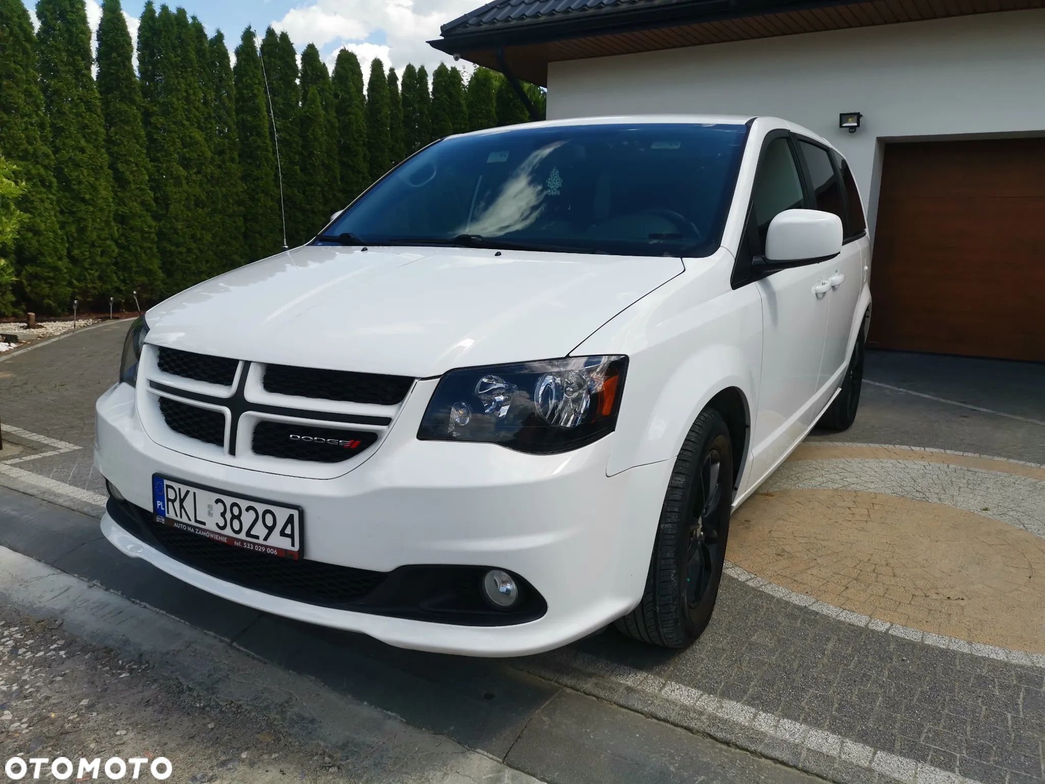 Dodge Grand Caravan - 1