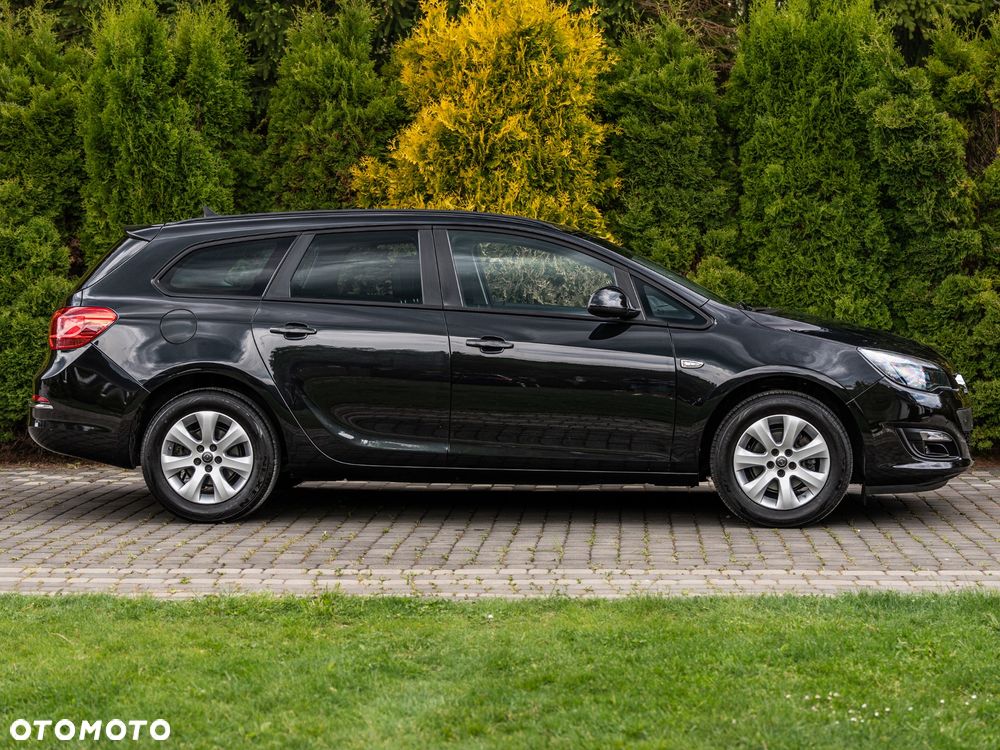 Opel Astra 1.4 Turbo Exklusiv - 5