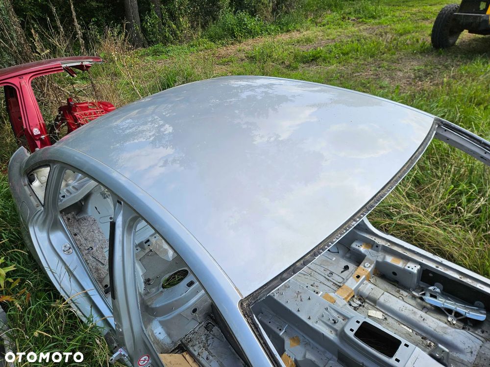 Błotnik Ćwiartka LY7W Poszycie Słupek Próg Podłużnica Dach Audi A6 C6 Sedan - 40