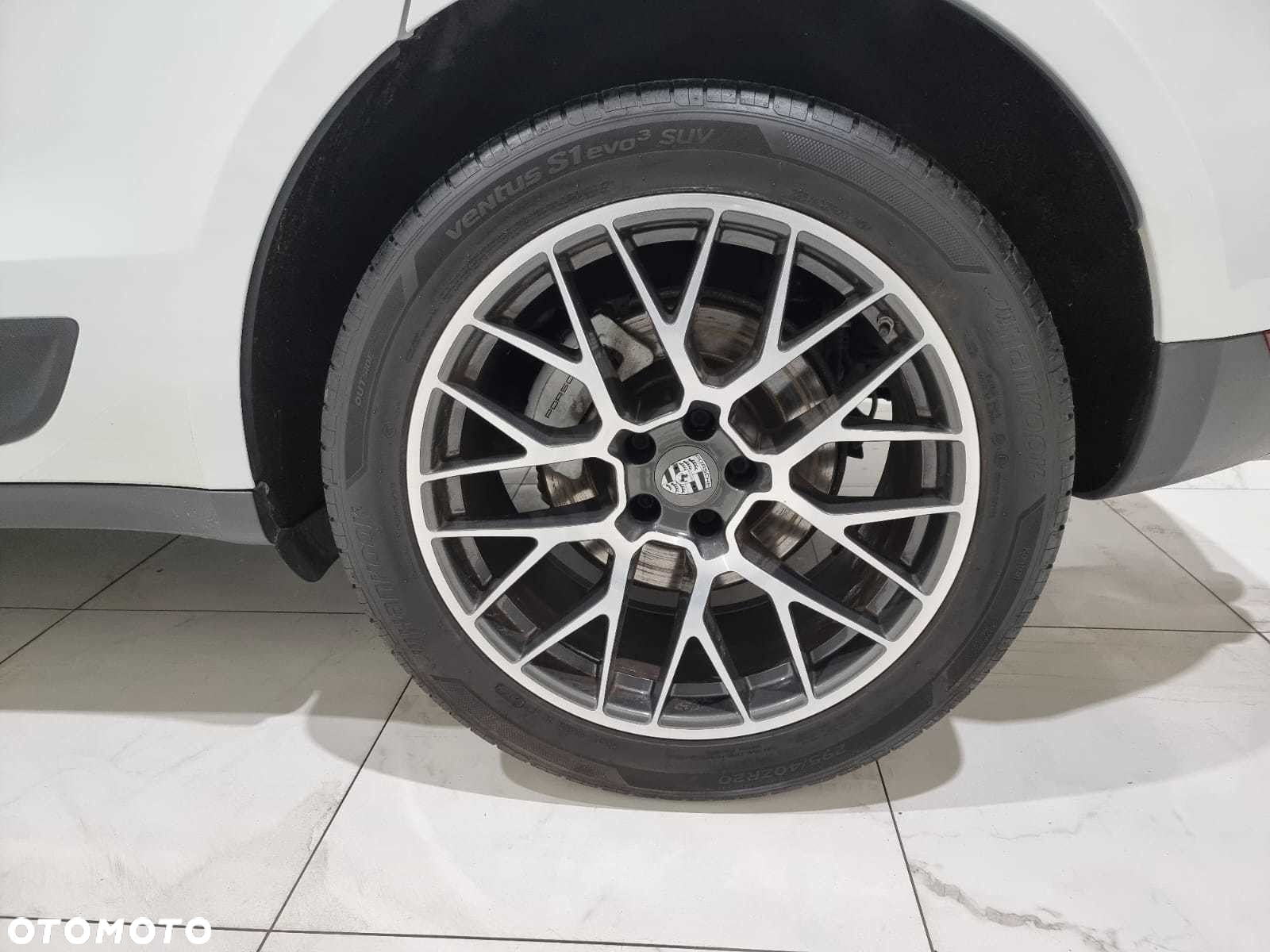 Porsche Macan - 19