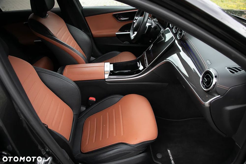 Mercedes-Benz Klasa C 300 d 9G-TRONIC AMG Line - 23