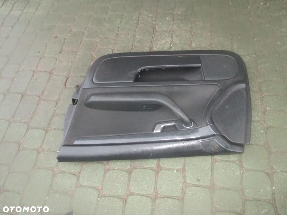Boczek drzwi prawy Audi A4 B6 - 4