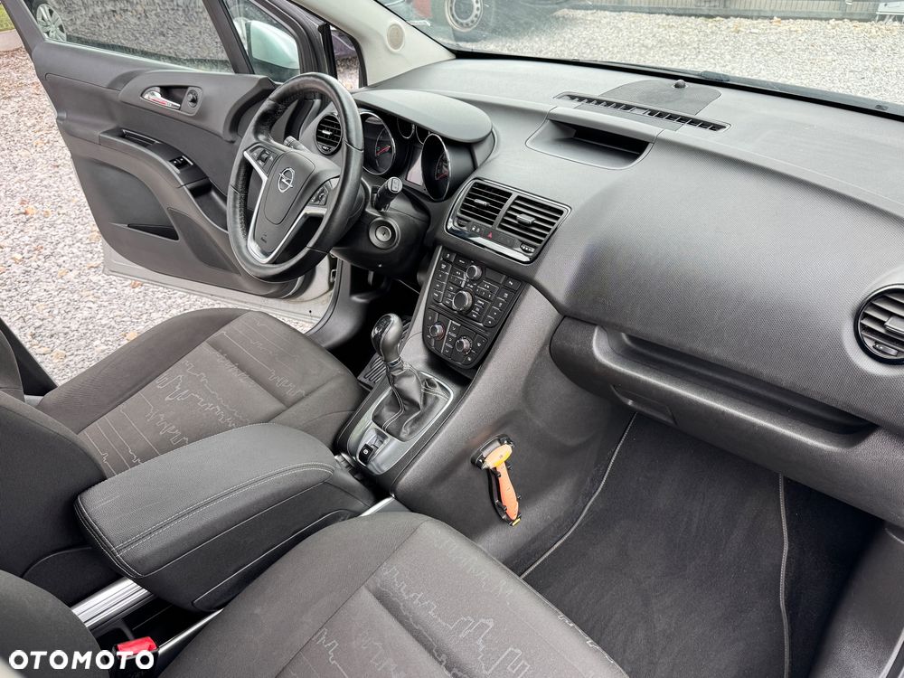 Opel Meriva - 17