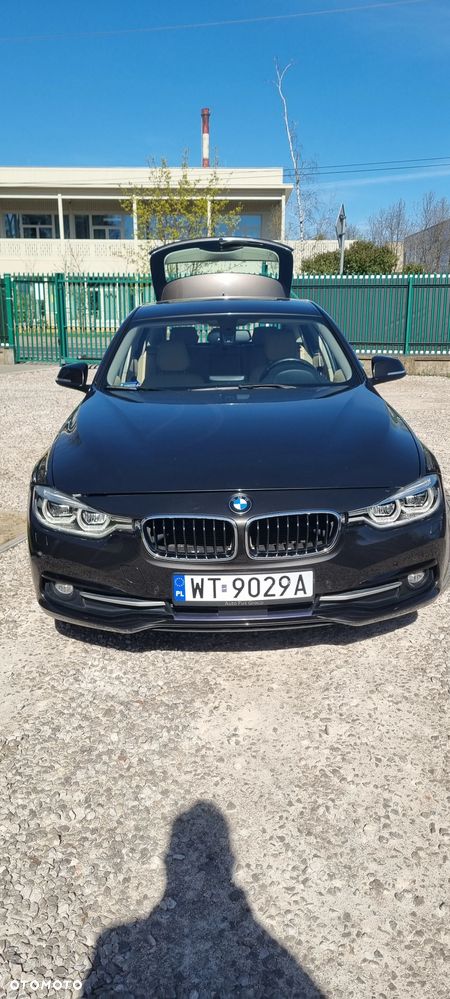 BMW Seria 3 320d Luxury Line Purity sport - 12