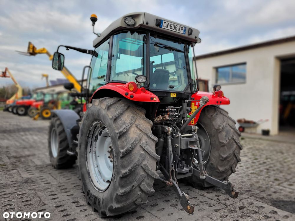 Massey Ferguson 5610 - 7