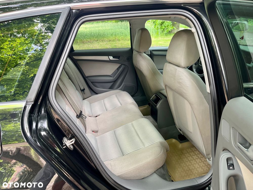 Audi A4 Avant 2.0 TDI DPF S line Sportpaket (plus) - 11
