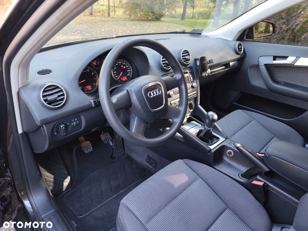 Audi A3 Sportback - 5