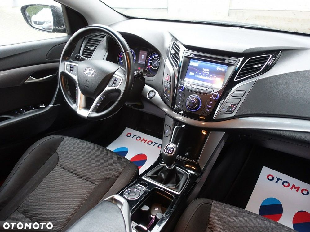 Hyundai i40 Kombi 1.7 CRDi Premium - 12