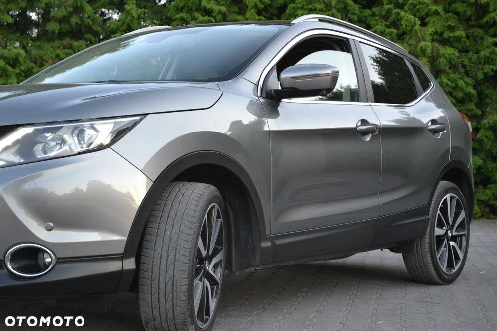 Nissan Qashqai 1.6 DIG-T Tekna - 2