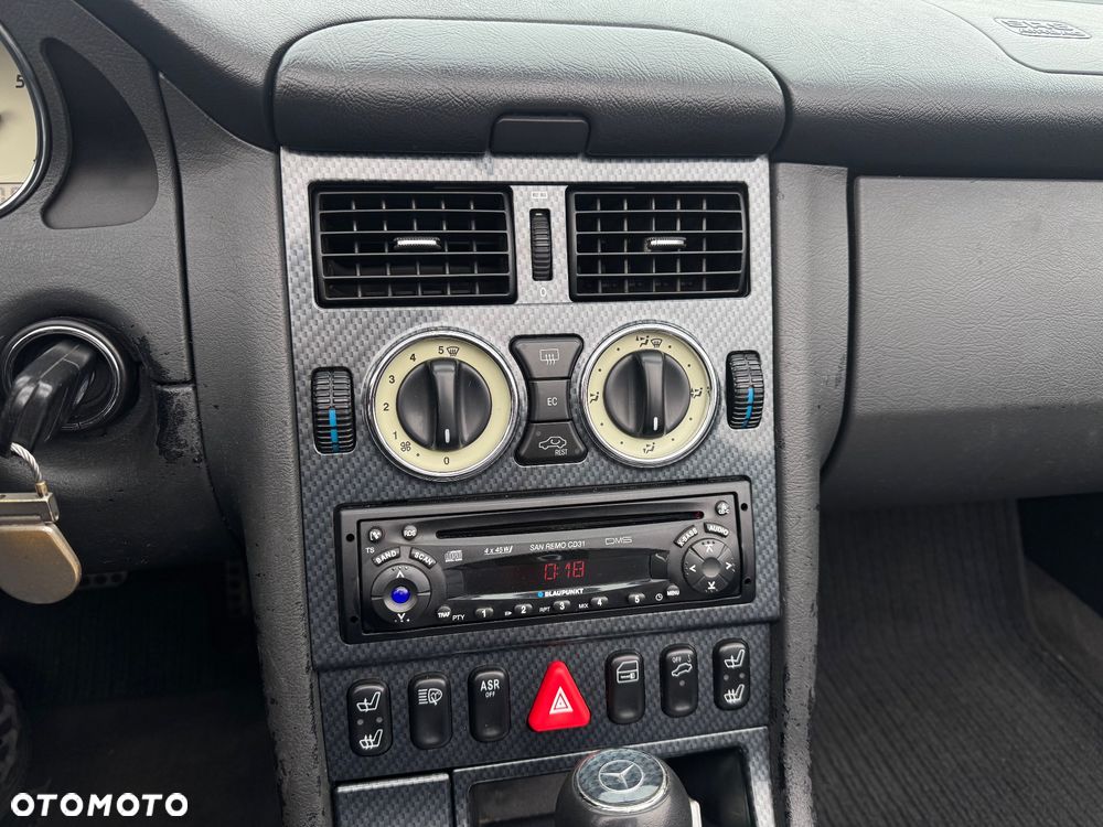 Mercedes-Benz SLK - 10