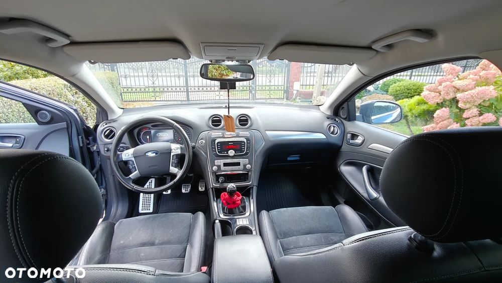 Ford Mondeo 2.2 TDCi Titanium - 8