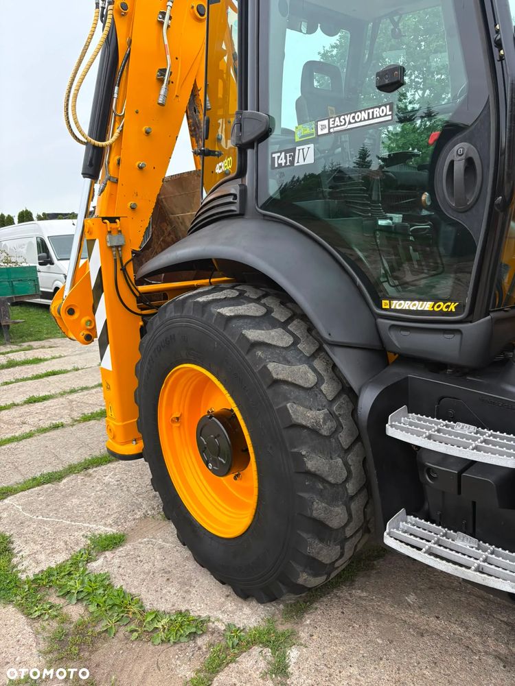 JCB 4CX - 29