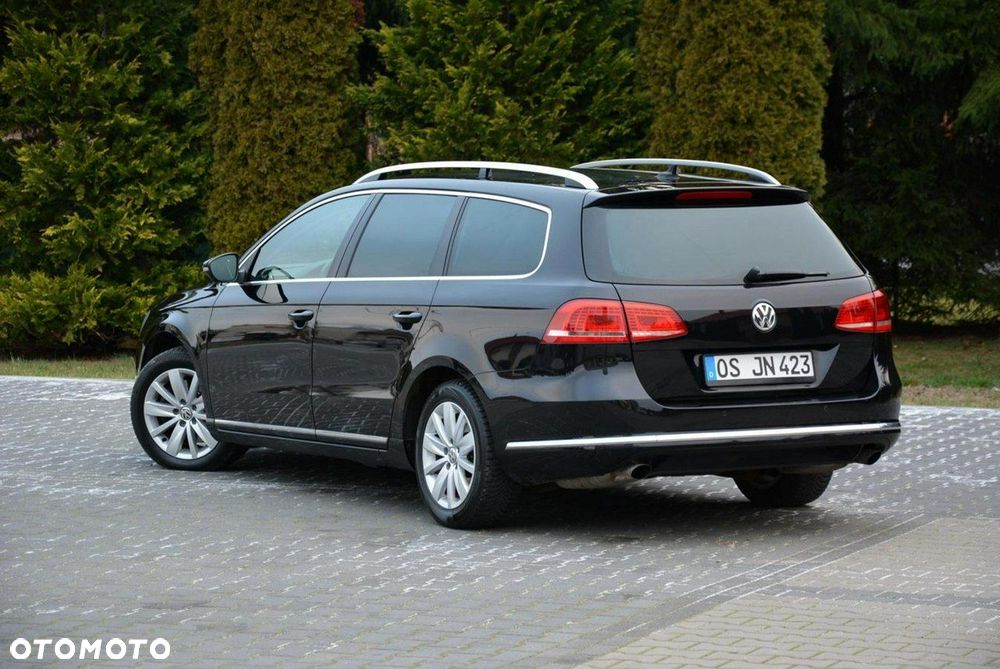 Volkswagen Passat - 14