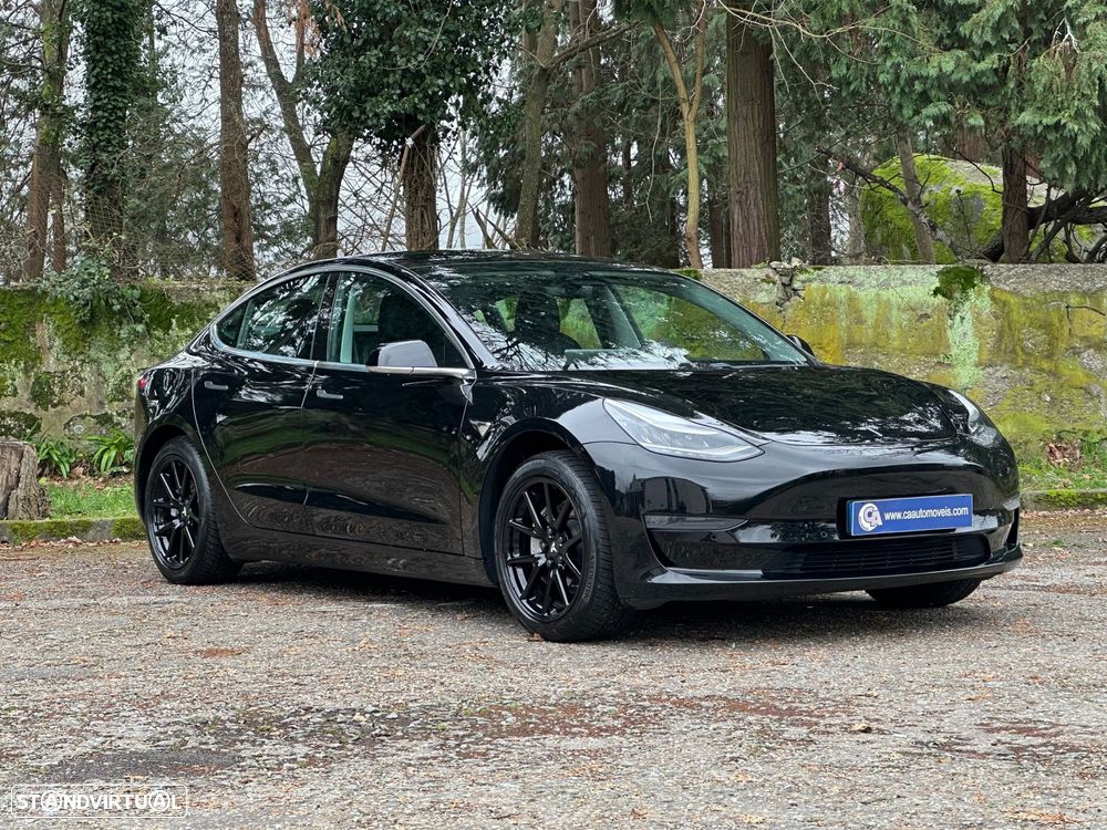 Tesla Model 3 Long-Range Dual Motor AWD - 24