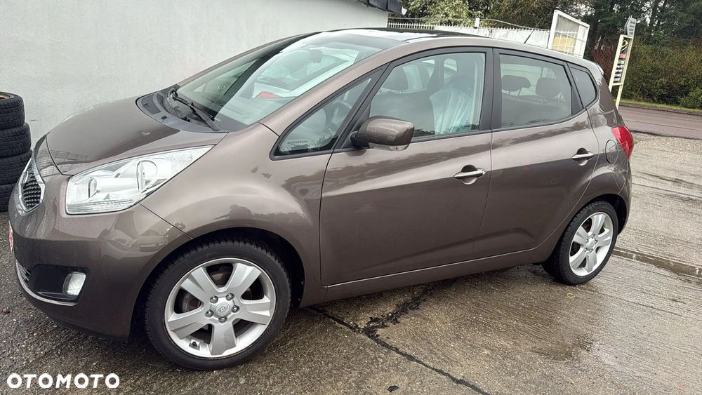 Hyundai i30 1.6 Premium EU5 - 3