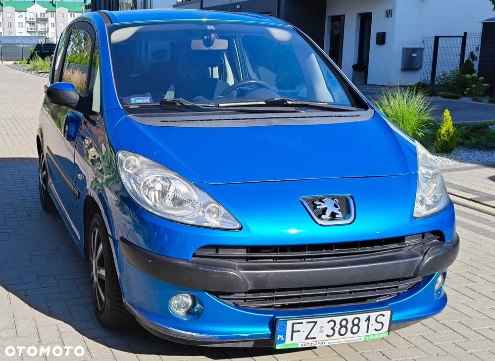 Peugeot 1007 - 2