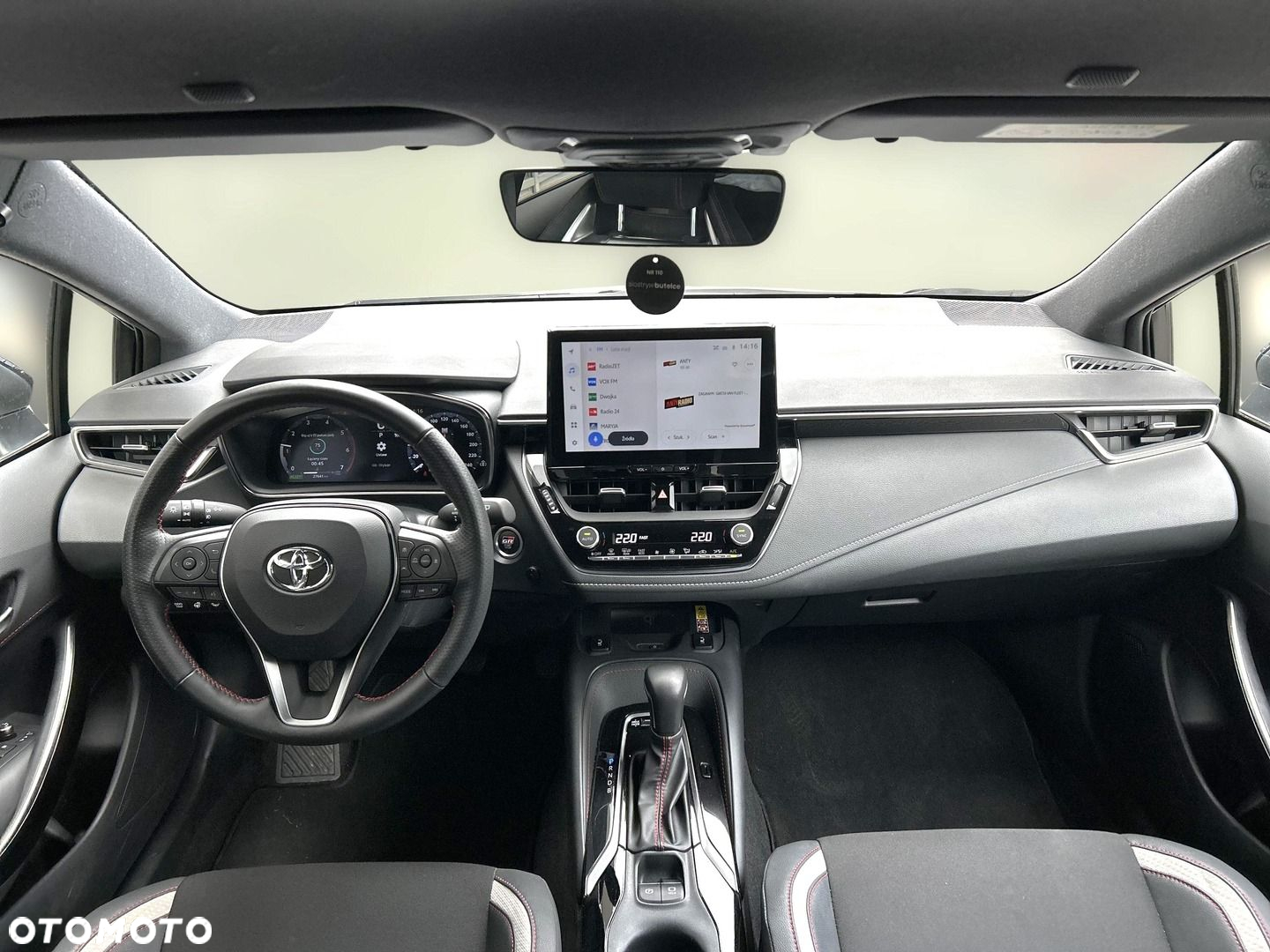 Toyota Corolla - 10