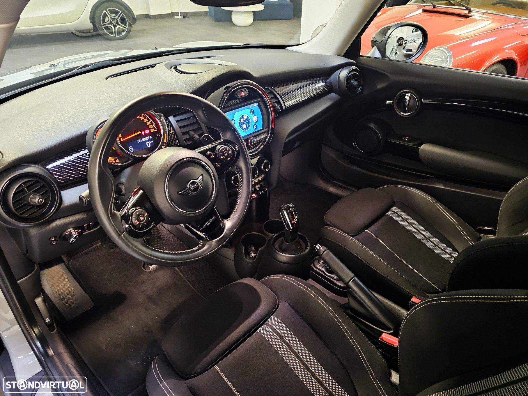 MINI 3 Portas Cooper SD Auto Desportiva - 11