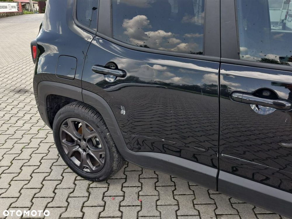Jeep Renegade - 19