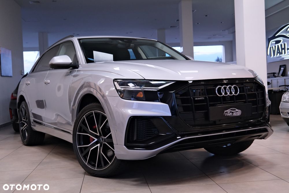 Audi Q8 55 TFSI quattro tiptronic - 4