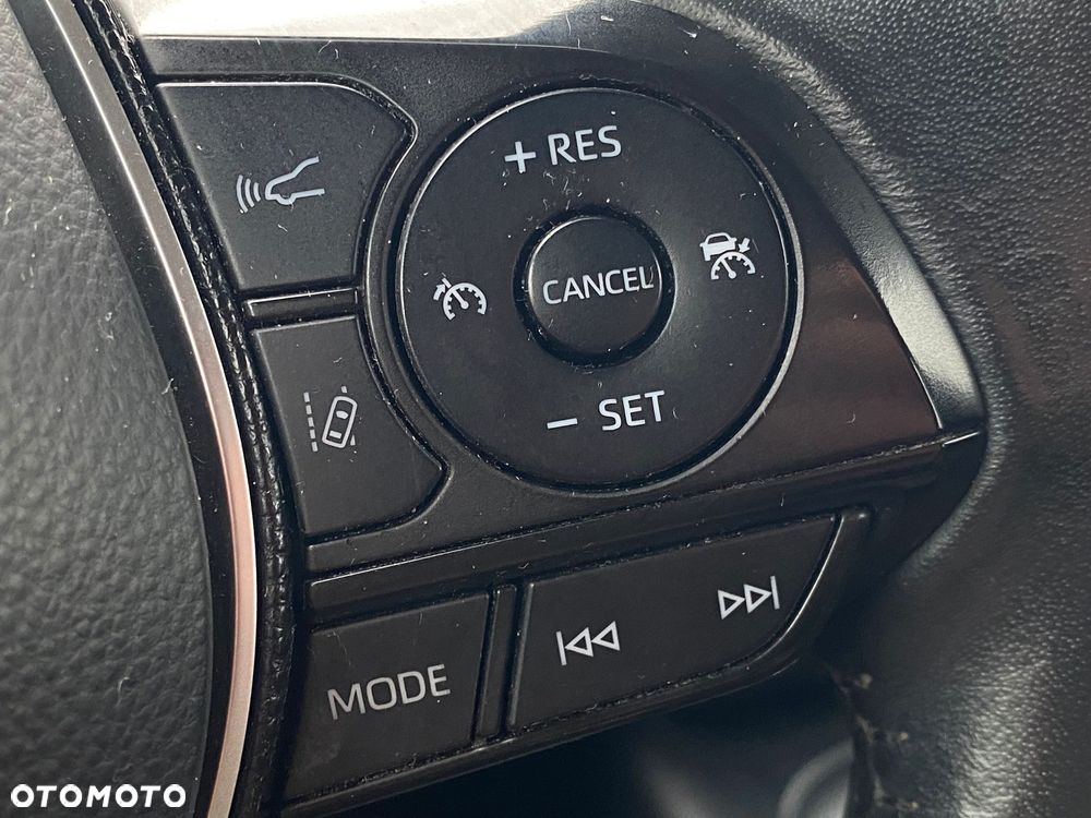 Toyota Corolla 1.8 Hybrid Comfort - 19