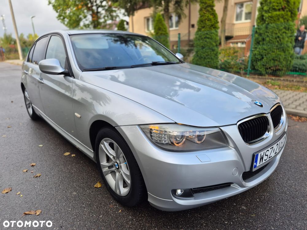 BMW Seria 3 320i - 19