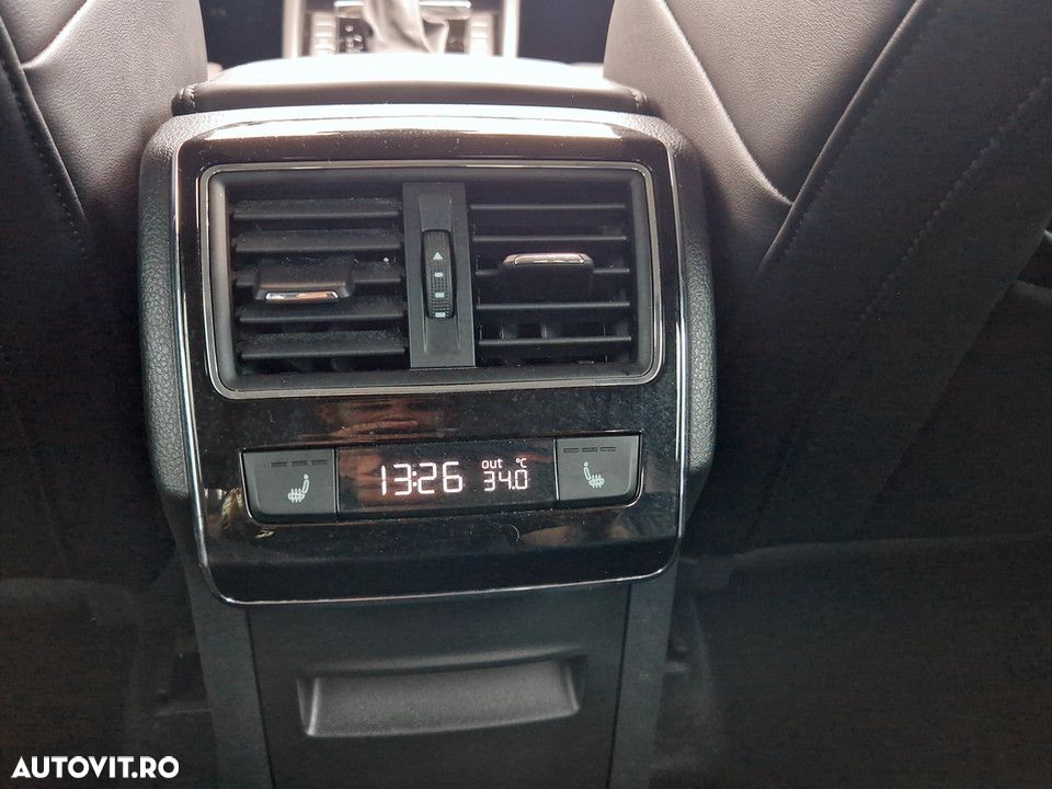 Skoda Superb 2.0 TSI DSG L&K - 20