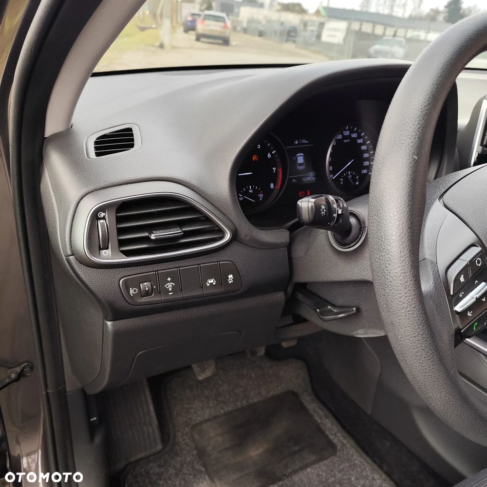 Hyundai i30 1.4 Classic - 12